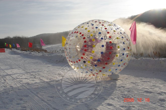充气悠波球
